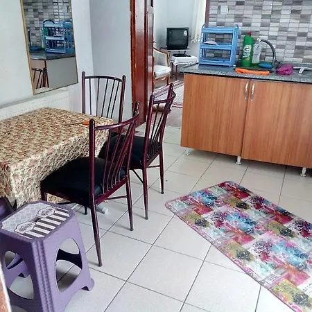 Acan Apart Guenluek Kiralik Ev Daire Uerguep Mustafapasa Exterior photo
