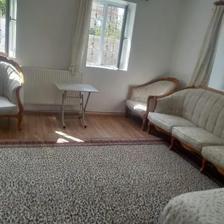 Acan Apart Guenluek Kiralik Ev Daire Uerguep Mustafapasa Exterior photo