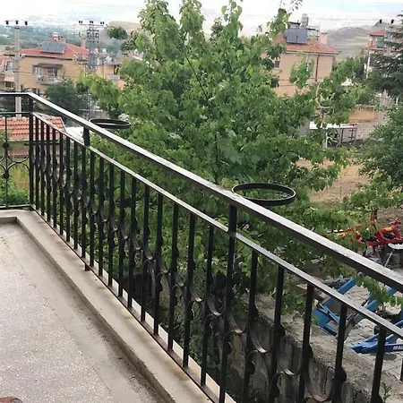 Acan Apart Guenluek Kiralik Ev Daire Uerguep Mustafapasa Exterior photo