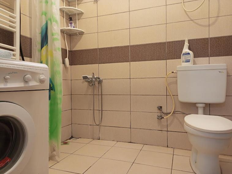 Apartment Acan Guenluek Kiralik Ev Uerguep